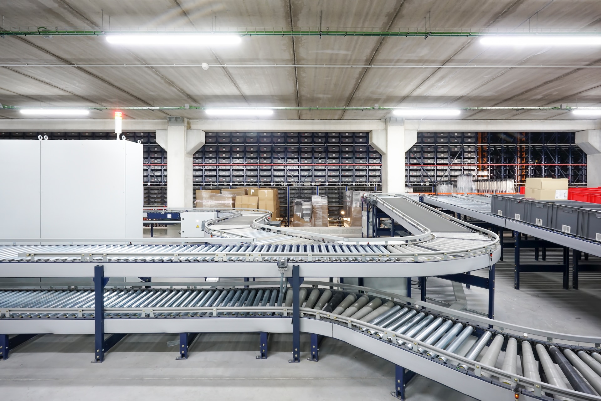 Types of Material Handling Automation and Their Benefits