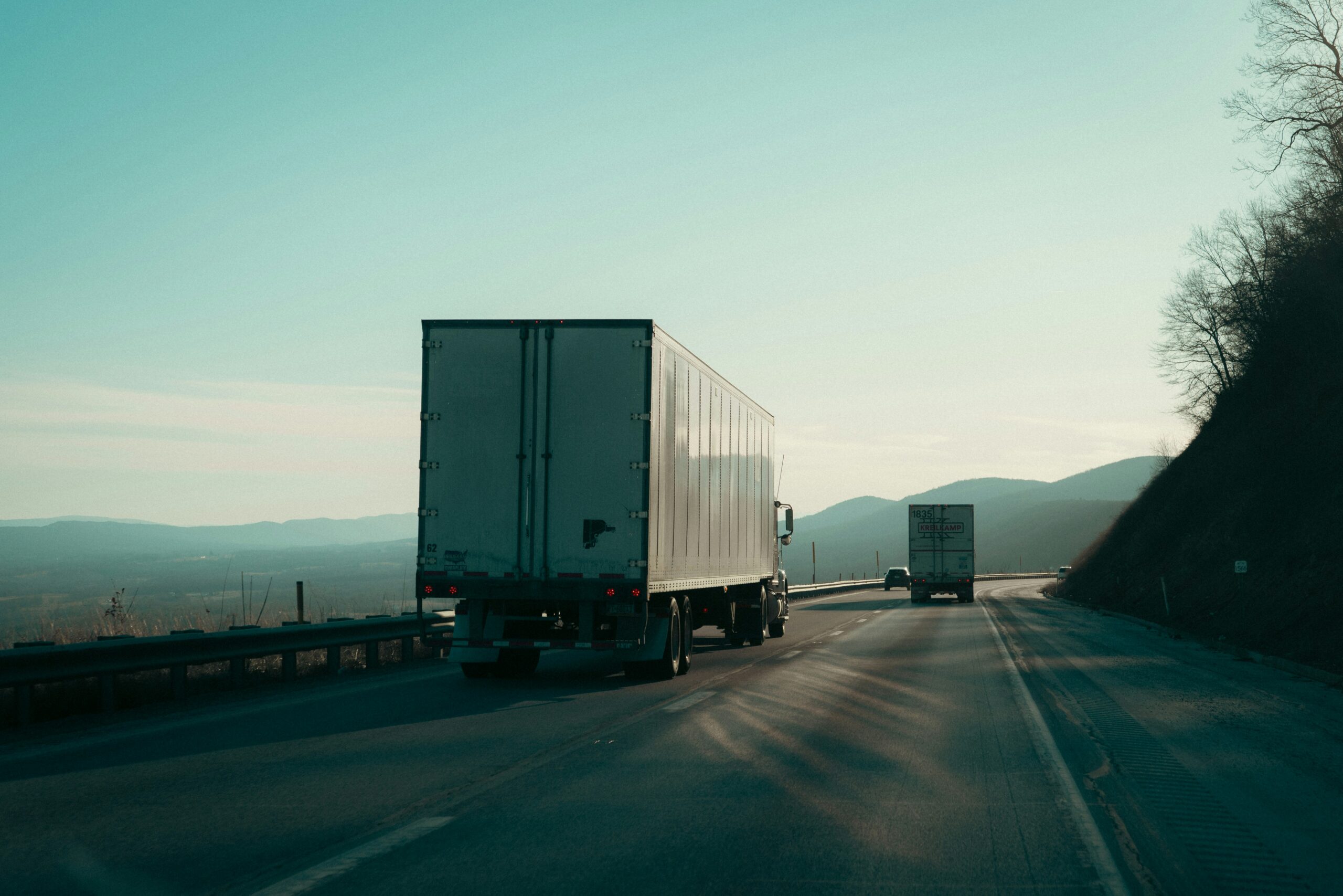 How AI is Eliminating Empty Miles from Our Supply Chain