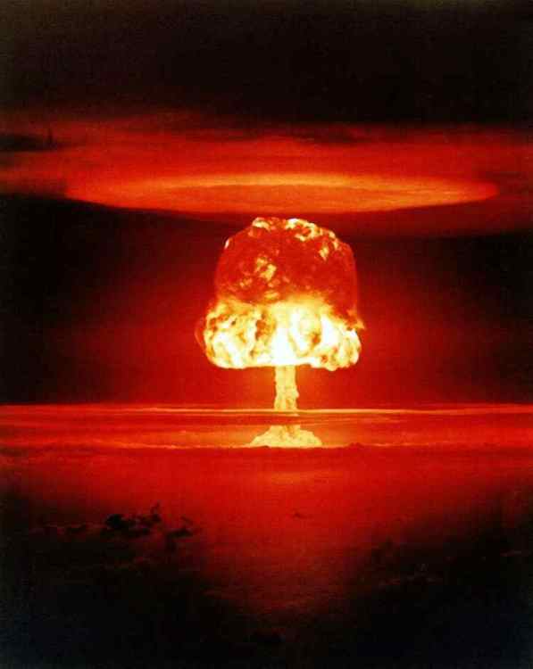 uranium bomb explosion is an example use of an actinide element