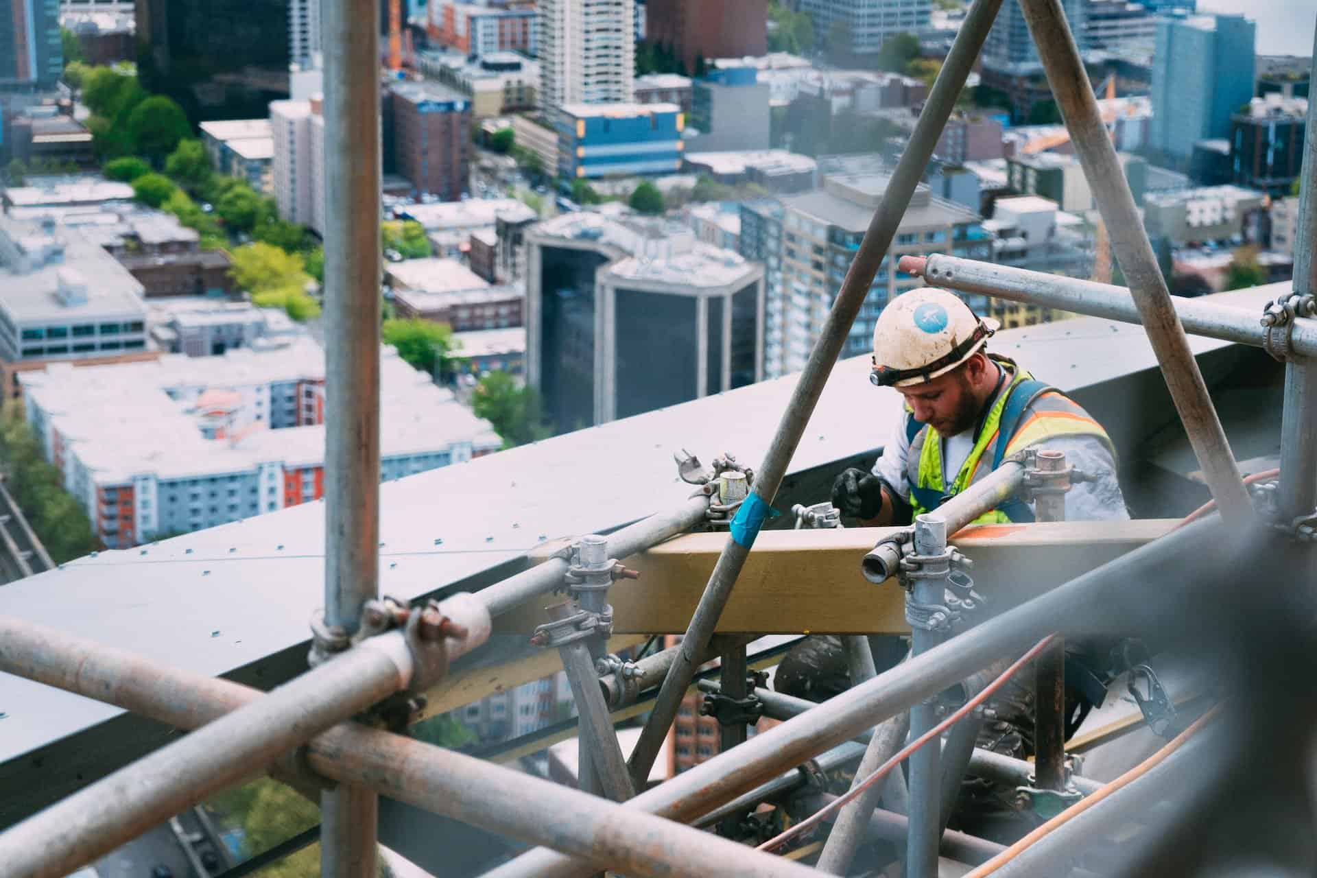 construction site surveilance keeps works safe on tall builds