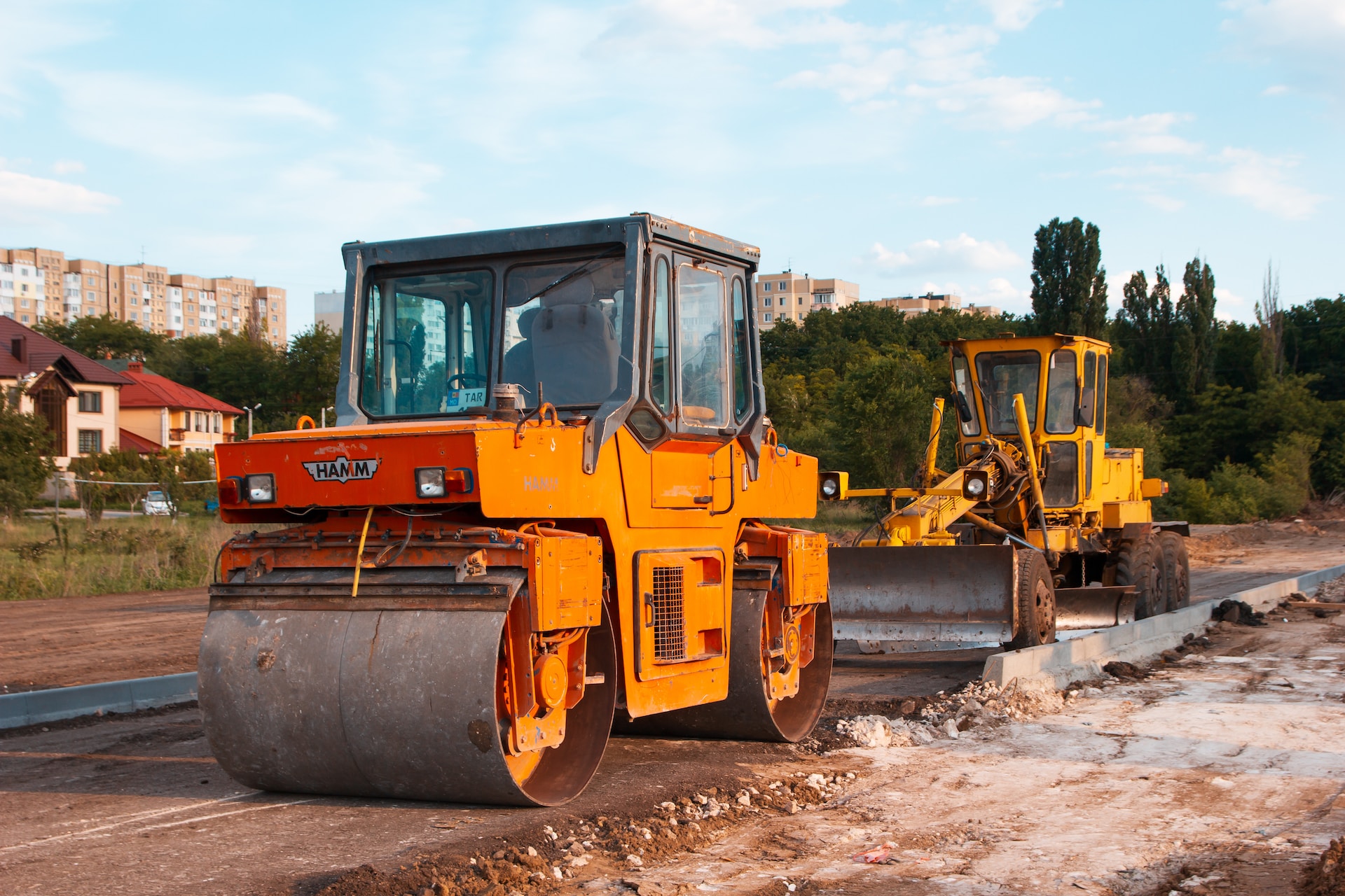 Is-Equipment-Leasing-Right-for-Your-Next-Construction-Project
